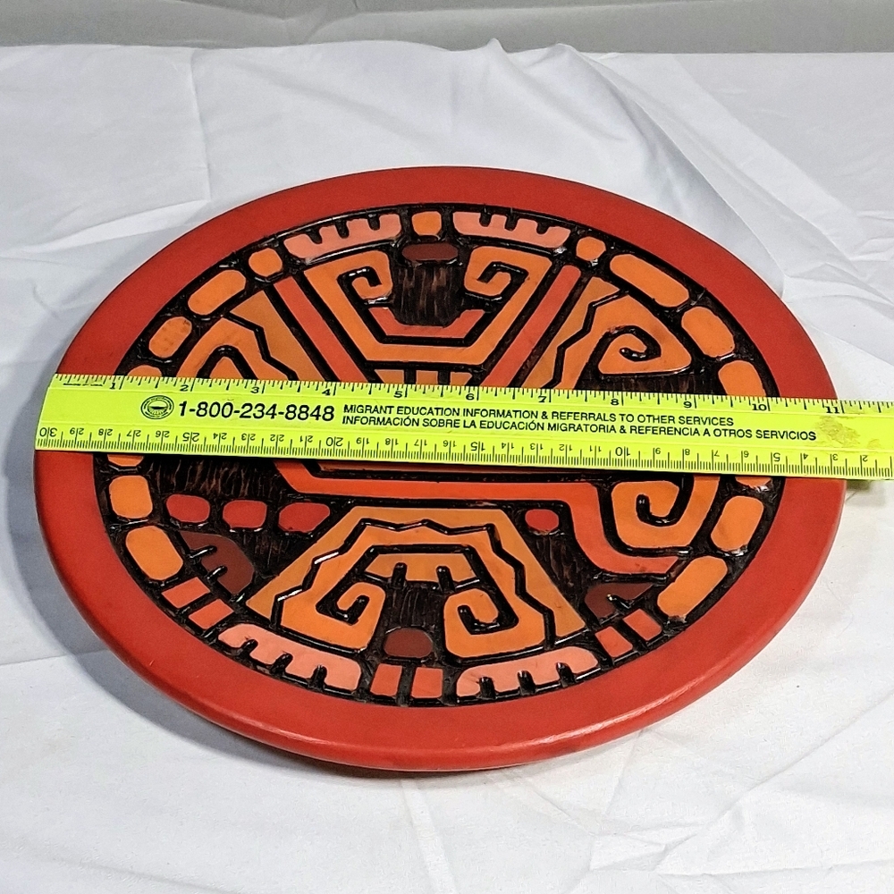 Grillo Paraguayan Earthenware Collectible Pottery Plate or Wall-hanging - Picture 2 of 9